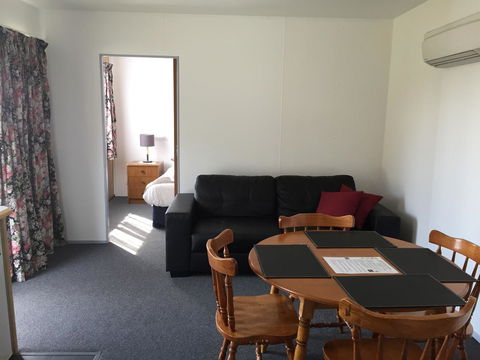 Regatta Point Tavern & Holiday Villas - Accommodation Melbourne 22
