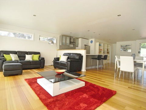 Seaview Apartment - Accommodation Melbourne 0
