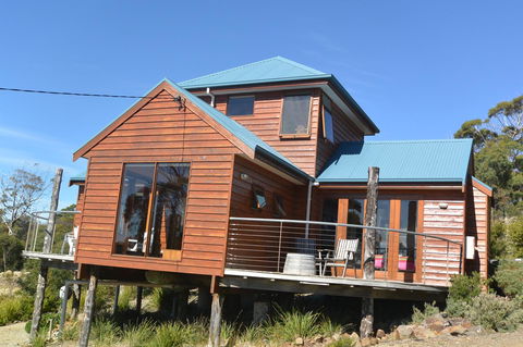 The Tree House - Accommodation Melbourne 1