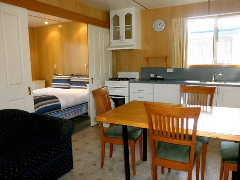 Strahan Beach Tourist Park - Accommodation Melbourne 4