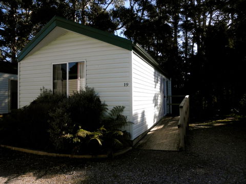 Strahan Beach Tourist Park - Accommodation Melbourne 13