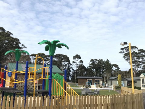 Strahan Beach Tourist Park - Accommodation Melbourne 1