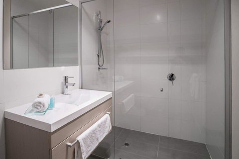 The Apollo - Accommodation Melbourne 4