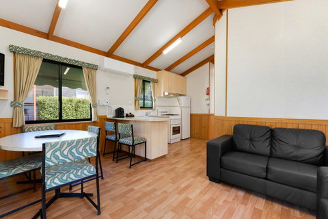 Bright Riverside Holiday Park - Accommodation Melbourne 23