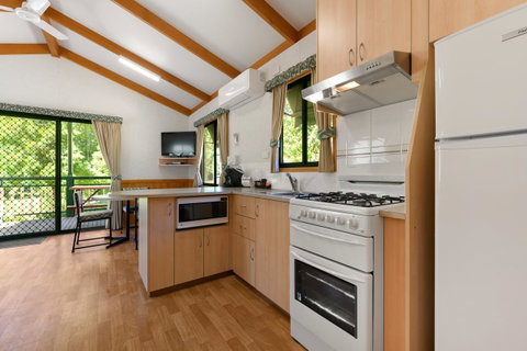 Bright Riverside Holiday Park - Accommodation Melbourne 22