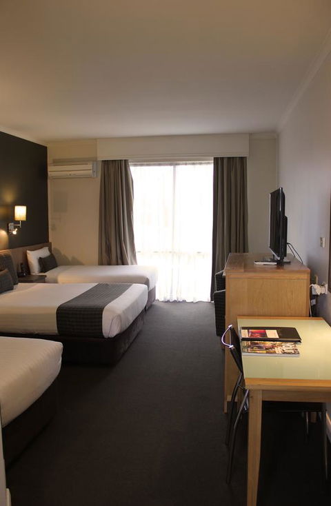 Swan Hill Resort - Melbourne 4u 18