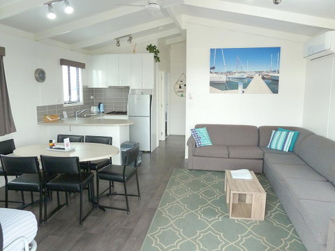 Apollo Bay Waterfront Motor Inn - Accommodation Melbourne 17