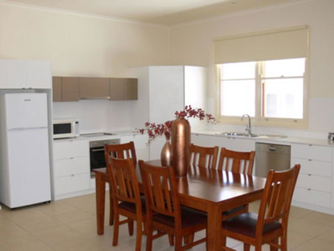 The Victoria Apartments - Accommodation Melbourne 21