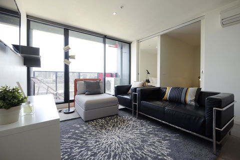 Mono Apartments On Franklin Street - Accommodation Melbourne 0