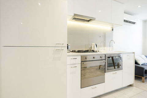 Mono Apartments On Franklin Street - Accommodation Melbourne 13