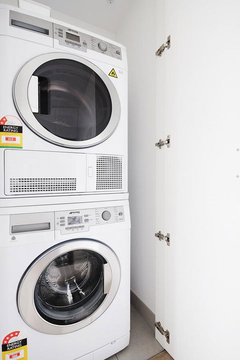 Mono Apartments On Franklin Street - Accommodation Melbourne 29