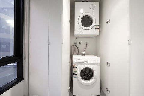 Mono Apartments On Franklin Street - Accommodation Melbourne 9