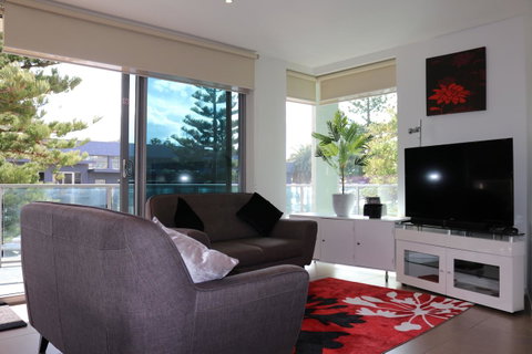 130 At The Waves - Accommodation Melbourne 4