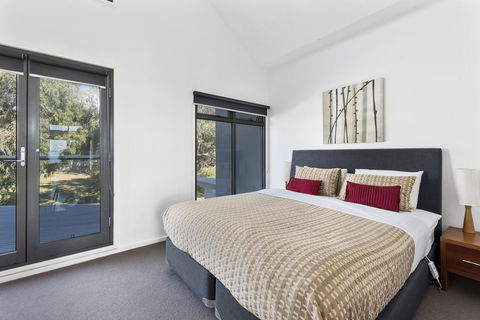 Apollo Bay Cottages - Accommodation Melbourne 9