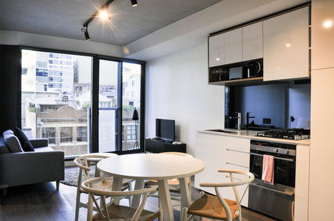 Mono Apartments On La Trobe Street - Accommodation Melbourne 0