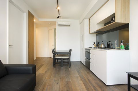 Mono Apartments On La Trobe Street - Accommodation Melbourne 7