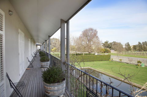 Lancemore Milawa - Melbourne 4u 9