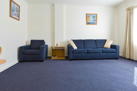 Heyfield Motel And Apartments - Melbourne 4u 17