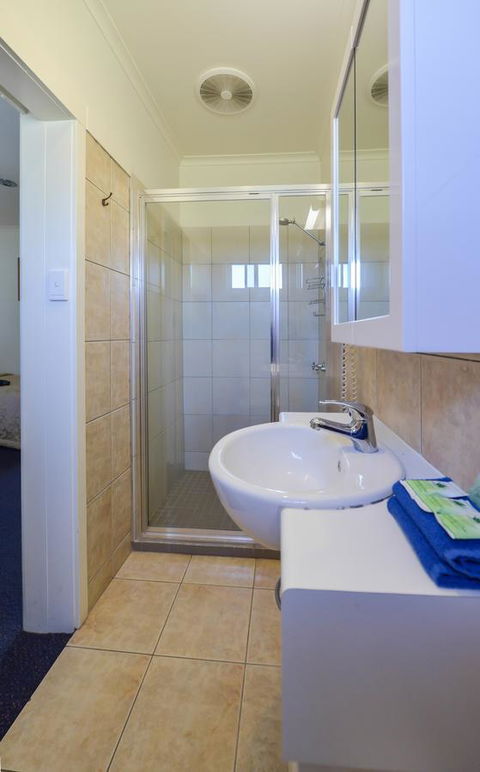 Heyfield Motel And Apartments - Melbourne 4u 22