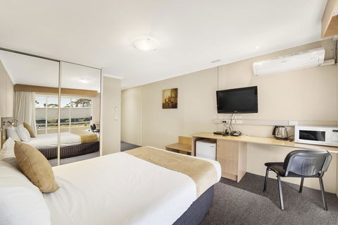 Ciloms Airport Lodge - Accommodation Melbourne 28