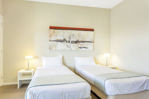 Deep Blue Hotel & Hot Springs - Accommodation Melbourne 30