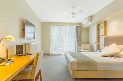 Deep Blue Hotel & Hot Springs - Accommodation Melbourne 27