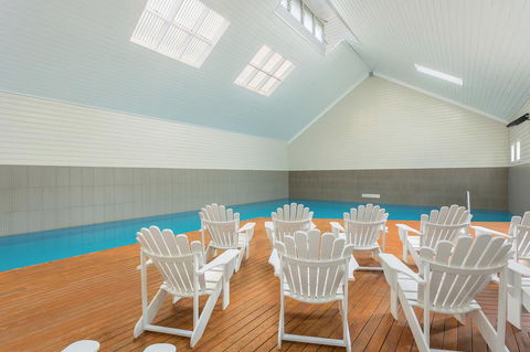 Deep Blue Hotel & Hot Springs - Accommodation Melbourne 13