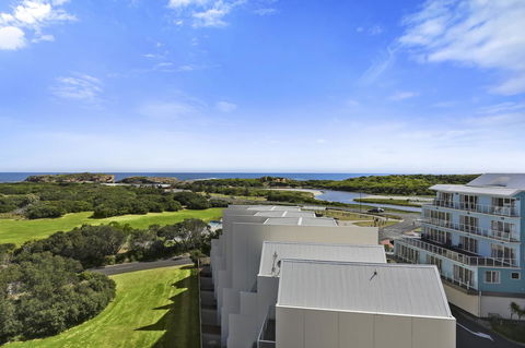 Deep Blue Hotel & Hot Springs - Accommodation Melbourne 34