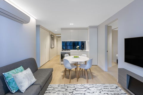 Imagine Lighthouse - Accommodation Melbourne 12