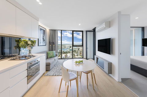 Imagine Lighthouse - Accommodation Melbourne 4
