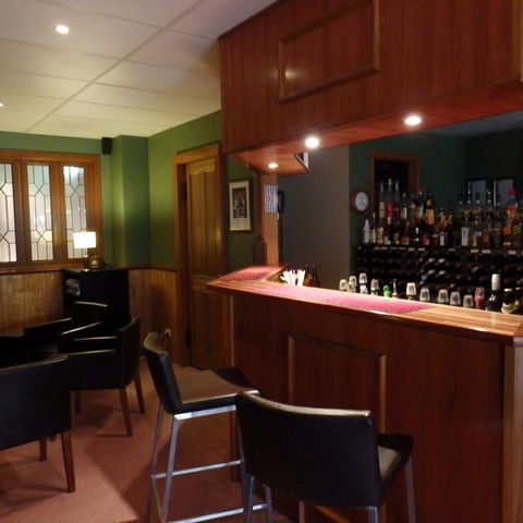 Bright Chalet - Accommodation Melbourne 6