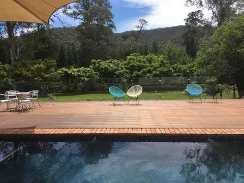 Bright Chalet - Accommodation Melbourne 16