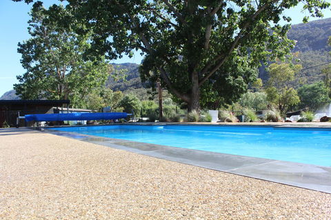 Halls Gap Lakeside Tourist Park - Melbourne 4u 6