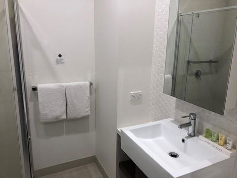 Whitehorse Apartments Hotel - Melbourne 4u 3