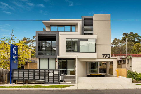 Whitehorse Apartments Hotel - Melbourne 4u 36