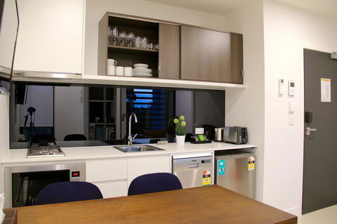 Whitehorse Apartments Hotel - Melbourne 4u 16