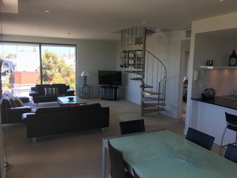 Geelong Waterfront Penthouse Apartment - Accommodation Melbourne 10