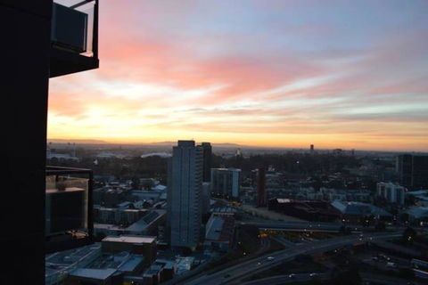 3BR Apartment At Victoria Tower Southbank - Accommodation Melbourne 20