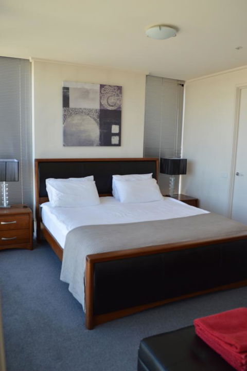 3BR Apartment At Victoria Tower Southbank - Accommodation Melbourne 7