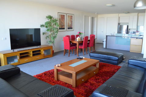 3BR Apartment At Victoria Tower Southbank - Accommodation Melbourne 0