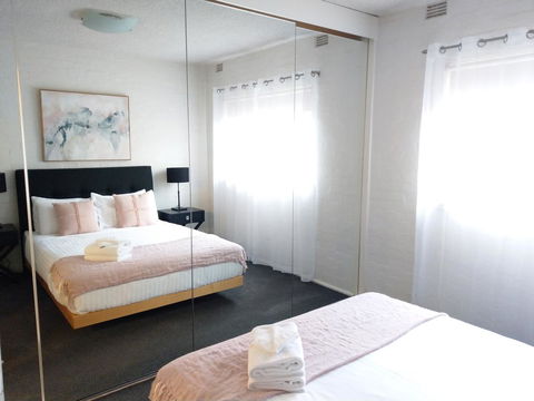 North Melbourne Retreat - Accommodation Melbourne 6