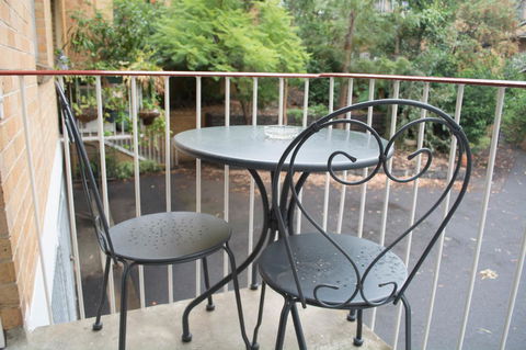 North Melbourne Retreat - Accommodation Melbourne 4