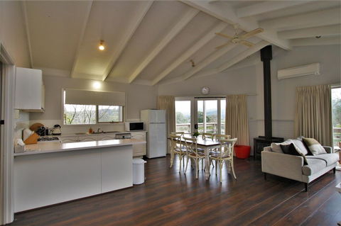 Hamptons In Healesville - Accommodation Melbourne 3