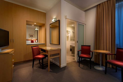 BEST WESTERN PLUS Travel Inn - Accommodation Melbourne 38