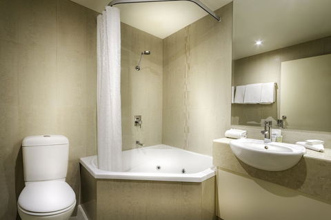 BEST WESTERN PLUS Travel Inn - Accommodation Melbourne 44