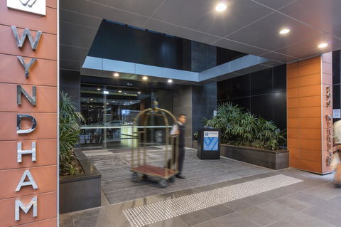 Wyndham Hotel Melbourne - Accommodation Melbourne 1