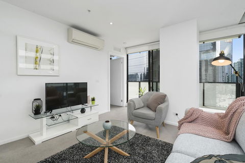 Complete Host Tiara Apartments - Accommodation Melbourne 40
