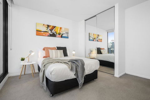 Complete Host Tiara Apartments - Accommodation Melbourne 13