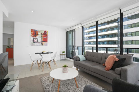 Complete Host Tiara Apartments - Accommodation Melbourne 18
