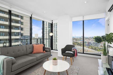 Complete Host Tiara Apartments - Accommodation Melbourne 16